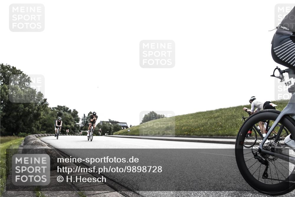 21.06.2026 - 29. Vierlanden-Triathlon H.Heesch http://msf.ph/oto/9898728 21.06.2026 10:45:29 Radfahren 36, 153, 161, 243, 417 meine-sportfotos.de