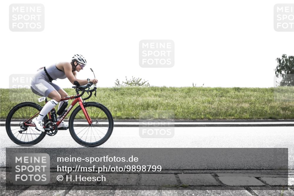 21.06.2026 - 29. Vierlanden-Triathlon H.Heesch http://msf.ph/oto/9898799 21.06.2026 11:24:19 Radfahren 80, 242, 273, 667, 845, 896 meine-sportfotos.de