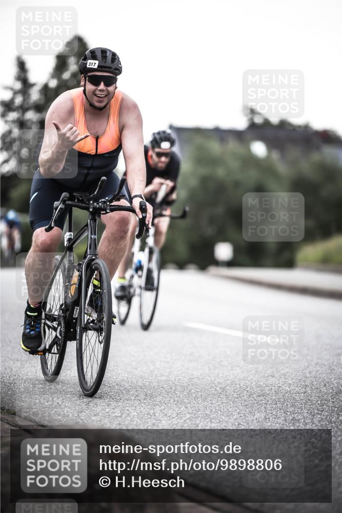 21.06.2026 - 29. Vierlanden-Triathlon H.Heesch http://msf.ph/oto/9898806 21.06.2026 10:05:54 Radfahren 159, 317, 346 meine-sportfotos.de