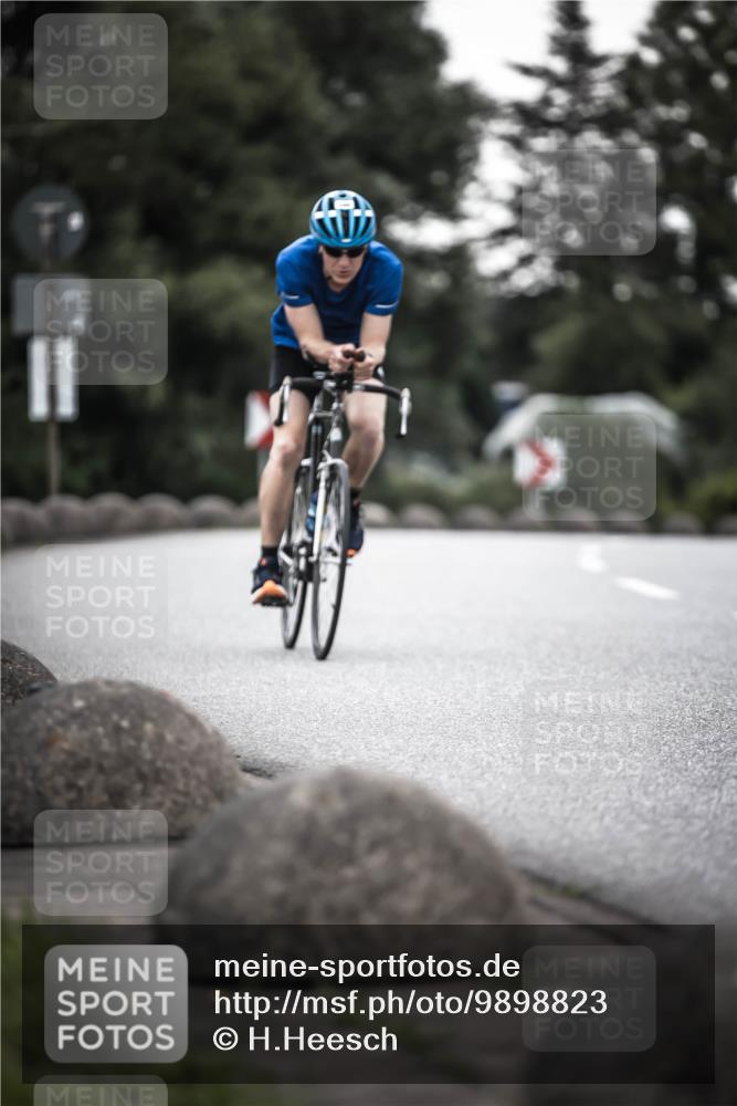 21.06.2026 - 29. Vierlanden-Triathlon H.Heesch http://msf.ph/oto/9898823 21.06.2026 10:05:59 Radfahren 346 meine-sportfotos.de