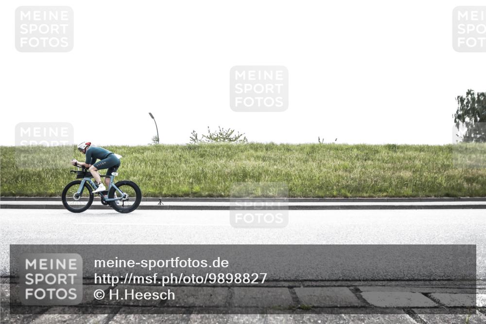 21.06.2026 - 29. Vierlanden-Triathlon H.Heesch http://msf.ph/oto/9898827 21.06.2026 11:25:21 Radfahren 140, 245, 781 meine-sportfotos.de
