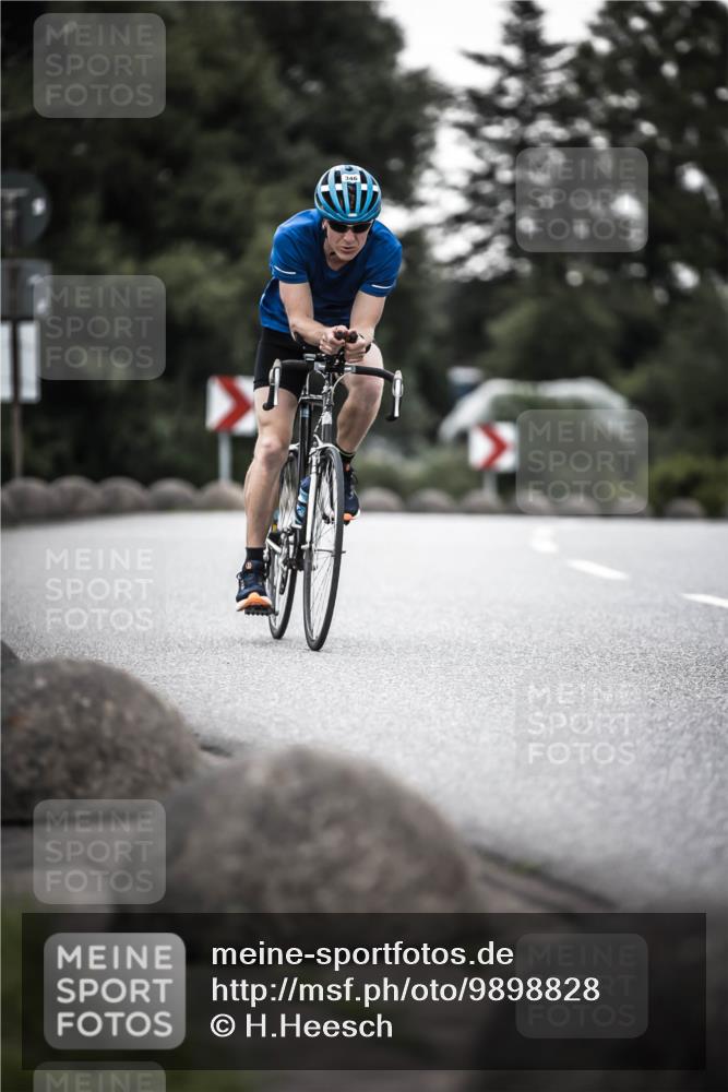 21.06.2026 - 29. Vierlanden-Triathlon H.Heesch http://msf.ph/oto/9898828 21.06.2026 10:05:59 Radfahren 346 meine-sportfotos.de