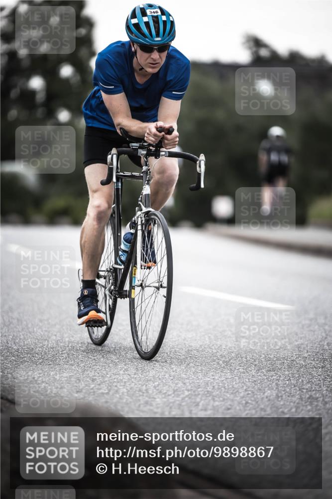21.06.2026 - 29. Vierlanden-Triathlon H.Heesch http://msf.ph/oto/9898867 21.06.2026 10:06:00 Radfahren 346 meine-sportfotos.de