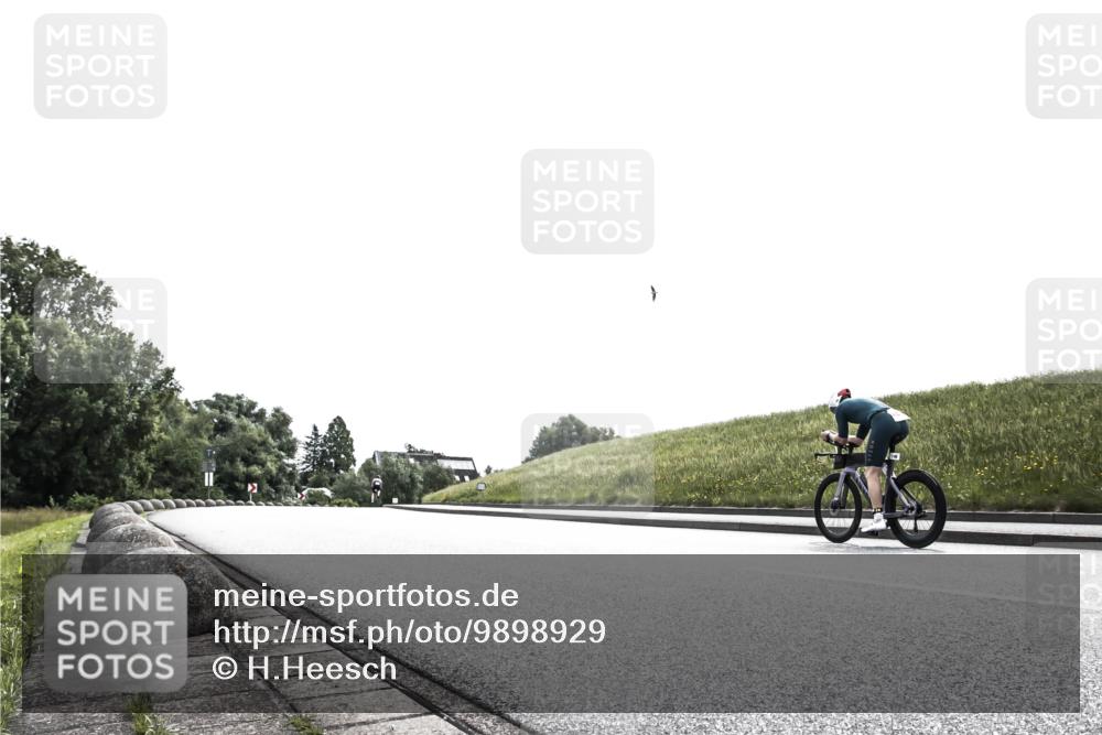21.06.2026 - 29. Vierlanden-Triathlon H.Heesch http://msf.ph/oto/9898929 21.06.2026 10:49:50 Radfahren 76, 180, 184, 330 meine-sportfotos.de