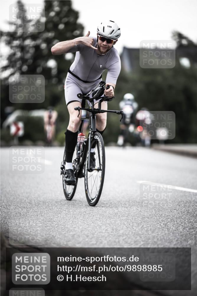 21.06.2026 - 29. Vierlanden-Triathlon H.Heesch http://msf.ph/oto/9898985 21.06.2026 10:06:23 Radfahren 109, 147, 165, 360, 381 meine-sportfotos.de