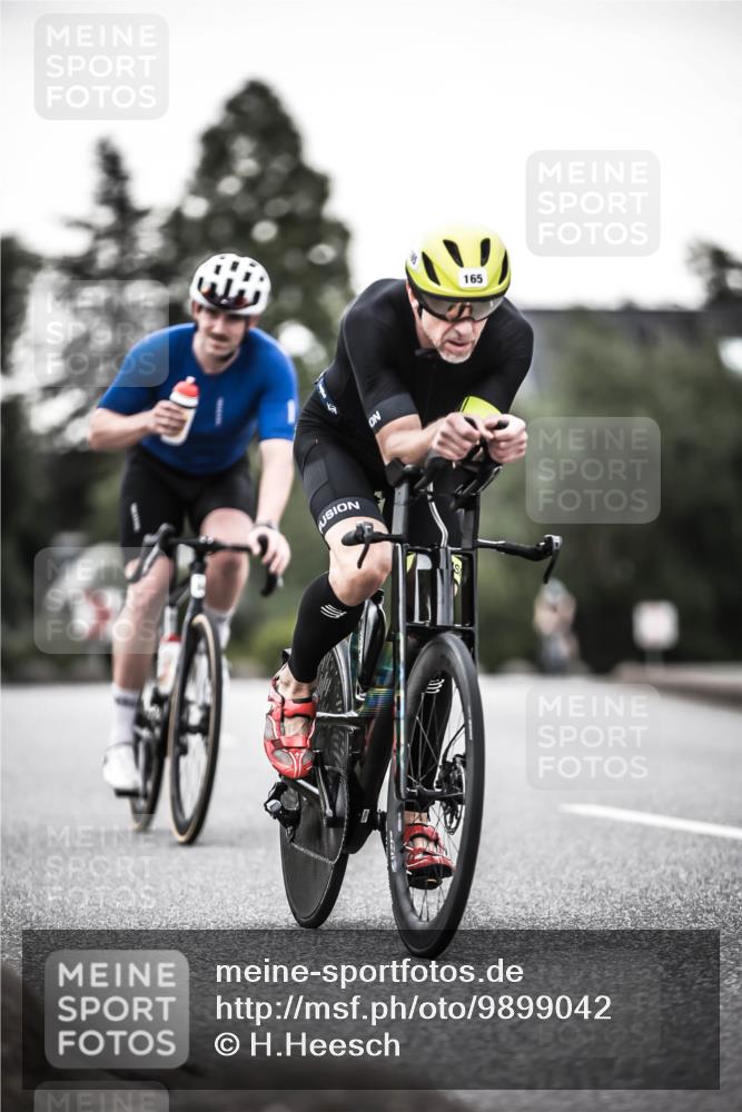 21.06.2026 - 29. Vierlanden-Triathlon H.Heesch http://msf.ph/oto/9899042 21.06.2026 10:06:29 Radfahren 147, 165, 360, 381 meine-sportfotos.de