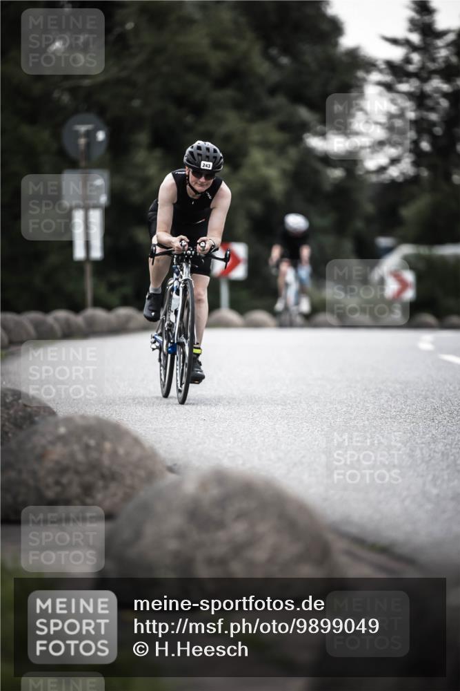 21.06.2026 - 29. Vierlanden-Triathlon H.Heesch http://msf.ph/oto/9899049 21.06.2026 10:06:38 Radfahren 243, 306, 349, 361 meine-sportfotos.de