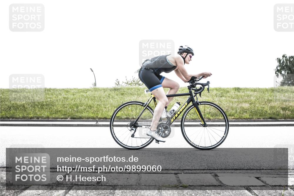 21.06.2026 - 29. Vierlanden-Triathlon H.Heesch http://msf.ph/oto/9899060 21.06.2026 11:31:52 Radfahren 854, 873 meine-sportfotos.de
