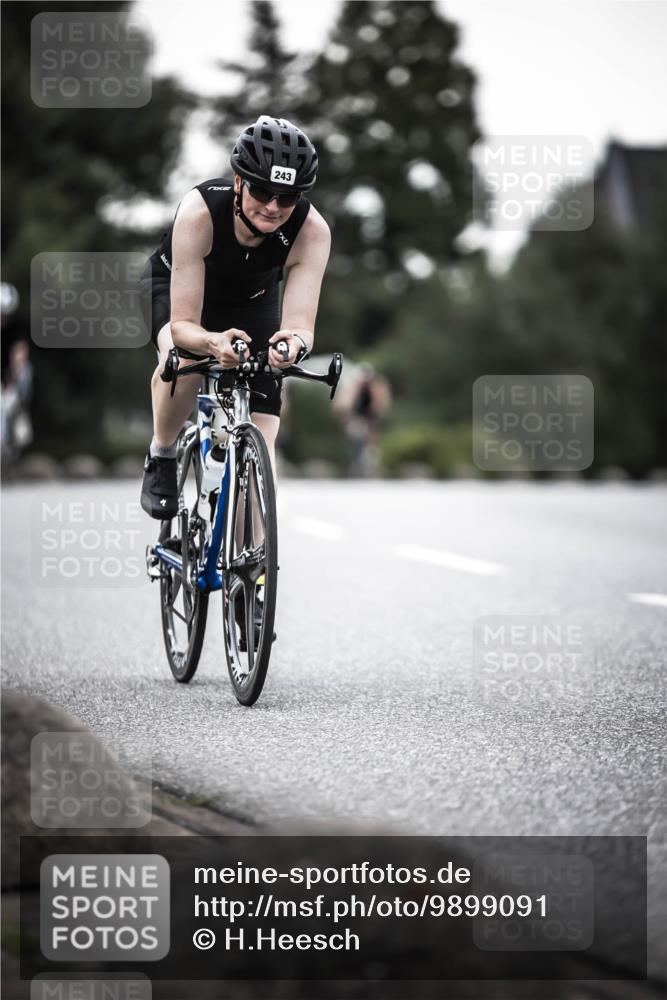 21.06.2026 - 29. Vierlanden-Triathlon H.Heesch http://msf.ph/oto/9899091 21.06.2026 10:06:38 Radfahren 243, 306, 349, 361 meine-sportfotos.de