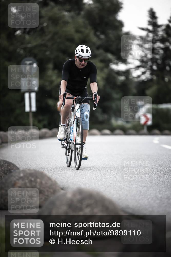 21.06.2026 - 29. Vierlanden-Triathlon H.Heesch http://msf.ph/oto/9899110 21.06.2026 10:06:42 Radfahren 199, 243, 306, 349, 361 meine-sportfotos.de