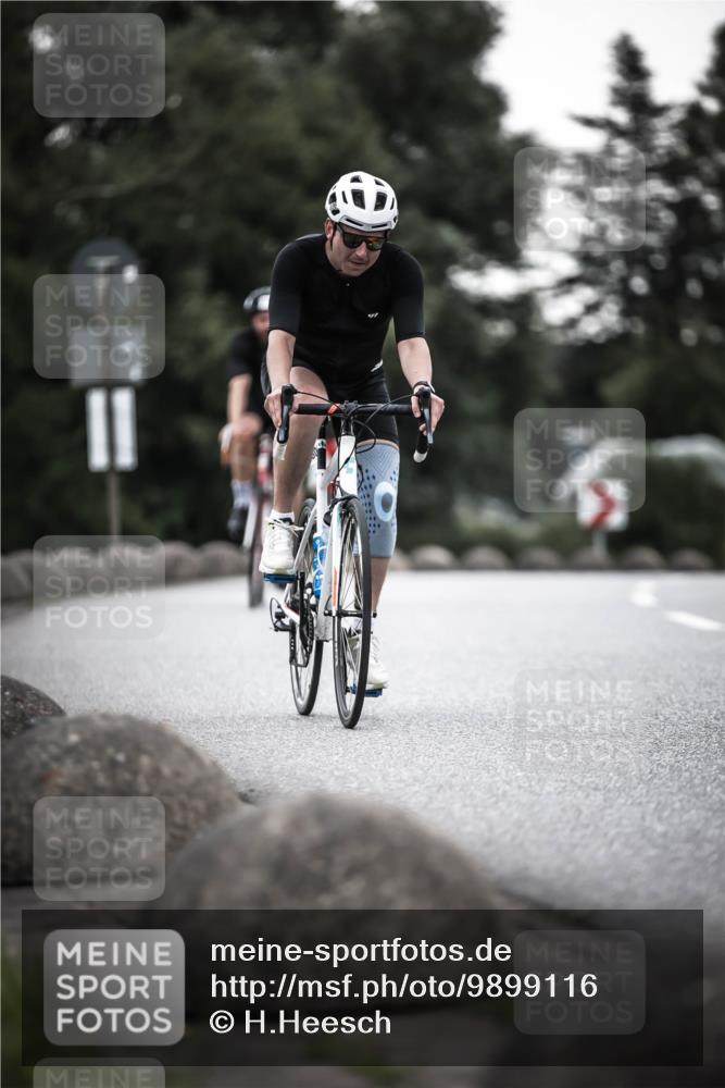 21.06.2026 - 29. Vierlanden-Triathlon H.Heesch http://msf.ph/oto/9899116 21.06.2026 10:06:42 Radfahren 199, 243, 306, 349, 361 meine-sportfotos.de