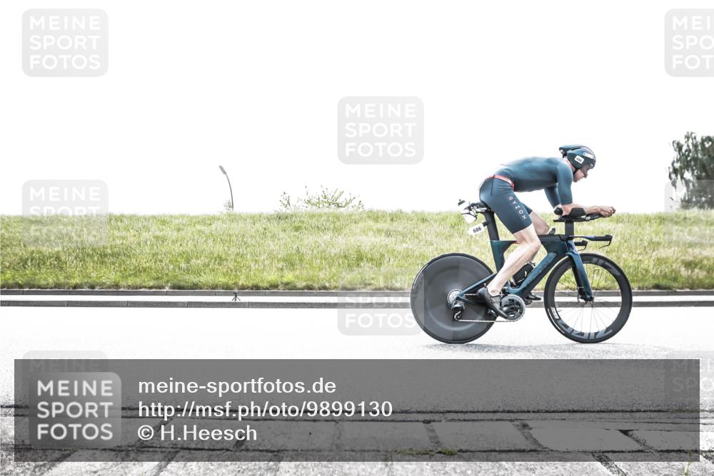 21.06.2026 - 29. Vierlanden-Triathlon H.Heesch http://msf.ph/oto/9899130 21.06.2026 11:33:27 Radfahren 19, 54, 190, 255, 686, 691, 894 meine-sportfotos.de