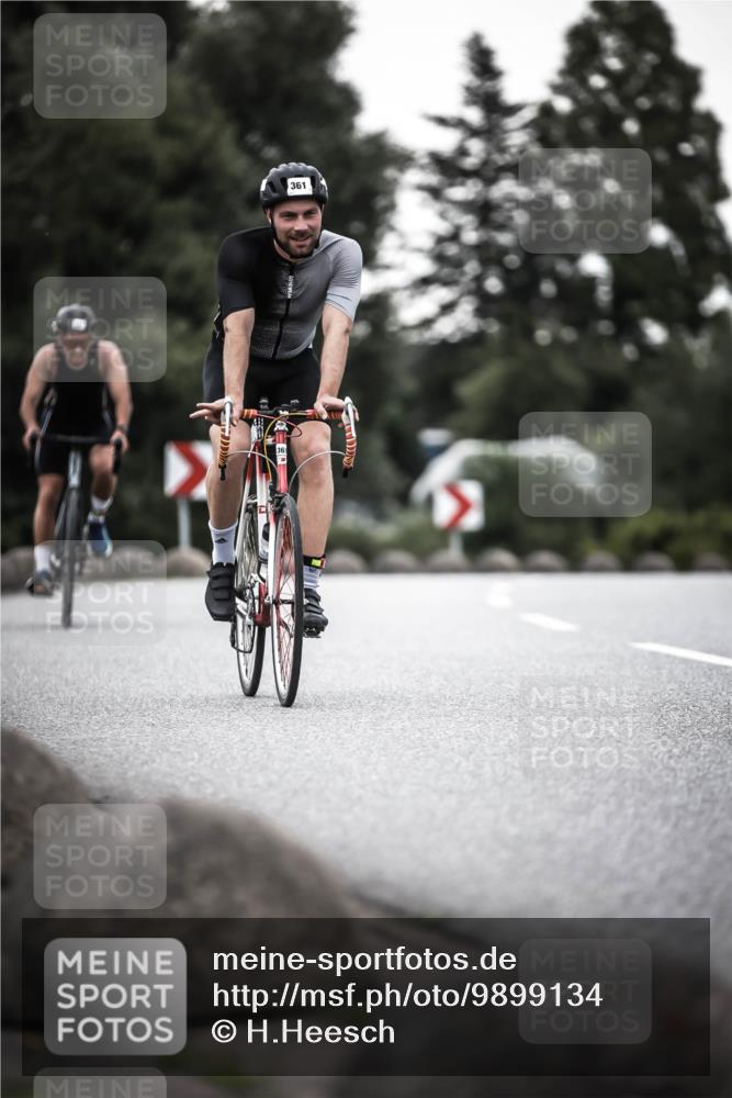 21.06.2026 - 29. Vierlanden-Triathlon H.Heesch http://msf.ph/oto/9899134 21.06.2026 10:06:43 Radfahren 199, 306, 349, 361 meine-sportfotos.de