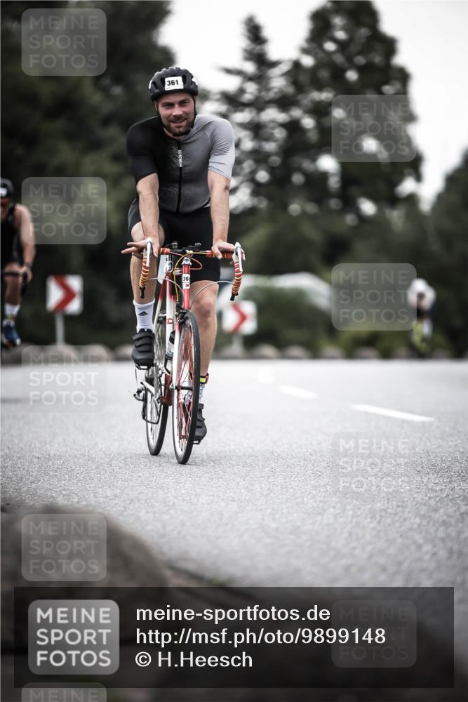 21.06.2026 - 29. Vierlanden-Triathlon H.Heesch http://msf.ph/oto/9899148 21.06.2026 10:06:44 Radfahren 199, 306, 349, 361 meine-sportfotos.de