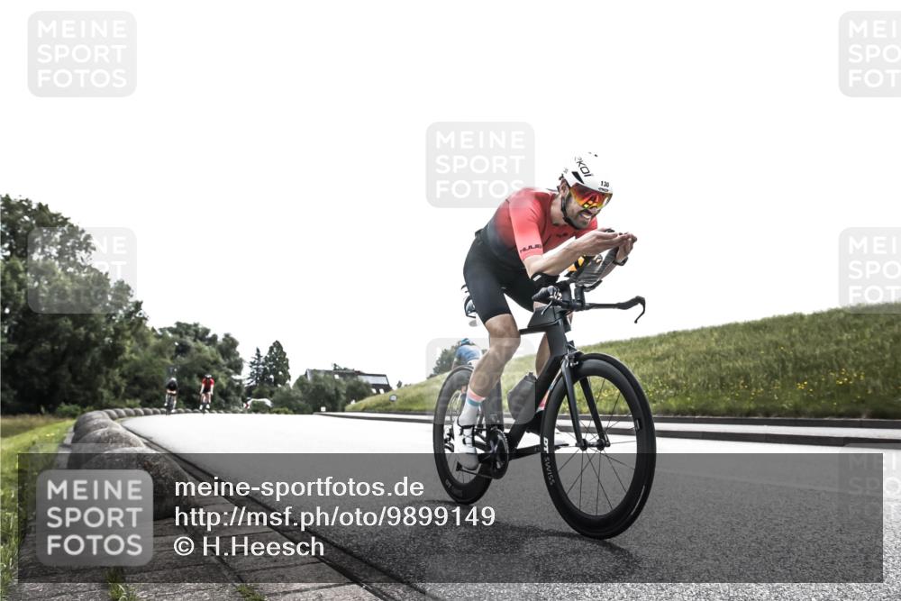 21.06.2026 - 29. Vierlanden-Triathlon H.Heesch http://msf.ph/oto/9899149 21.06.2026 10:52:51 Radfahren 50, 121, 130, 261, 426, 625 meine-sportfotos.de