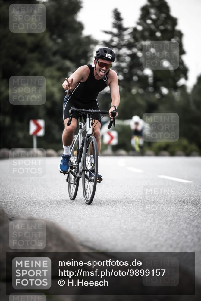 21.06.2026 - 29. Vierlanden-Triathlon H.Heesch http://msf.ph/oto/9899157 21.06.2026 10:06:45 Radfahren 199, 306, 349, 361 meine-sportfotos.de