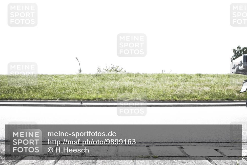 21.06.2026 - 29. Vierlanden-Triathlon H.Heesch http://msf.ph/oto/9899163 21.06.2026 11:33:53 Radfahren 244, 650, 701 meine-sportfotos.de