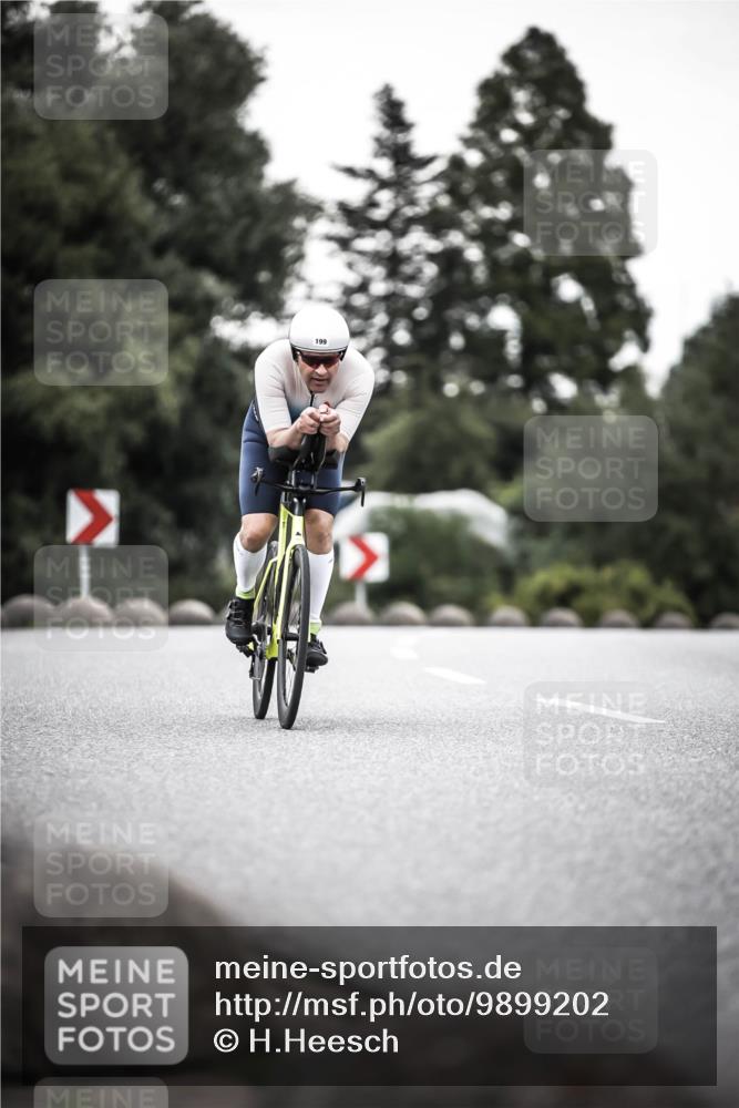 21.06.2026 - 29. Vierlanden-Triathlon H.Heesch http://msf.ph/oto/9899202 21.06.2026 10:06:49 Radfahren 199, 349 meine-sportfotos.de