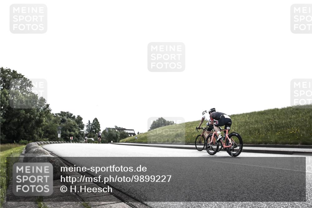 21.06.2026 - 29. Vierlanden-Triathlon H.Heesch http://msf.ph/oto/9899227 21.06.2026 10:54:20 Radfahren  meine-sportfotos.de