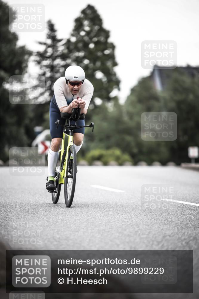 21.06.2026 - 29. Vierlanden-Triathlon H.Heesch http://msf.ph/oto/9899229 21.06.2026 10:06:50 Radfahren 199 meine-sportfotos.de