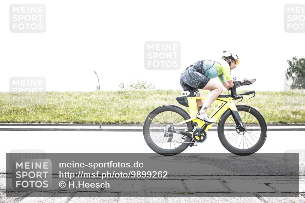 21.06.2026 - 29. Vierlanden-Triathlon H.Heesch http://msf.ph/oto/9899262 21.06.2026 11:35:50 Radfahren 248, 818, 846, 870, 874 meine-sportfotos.de