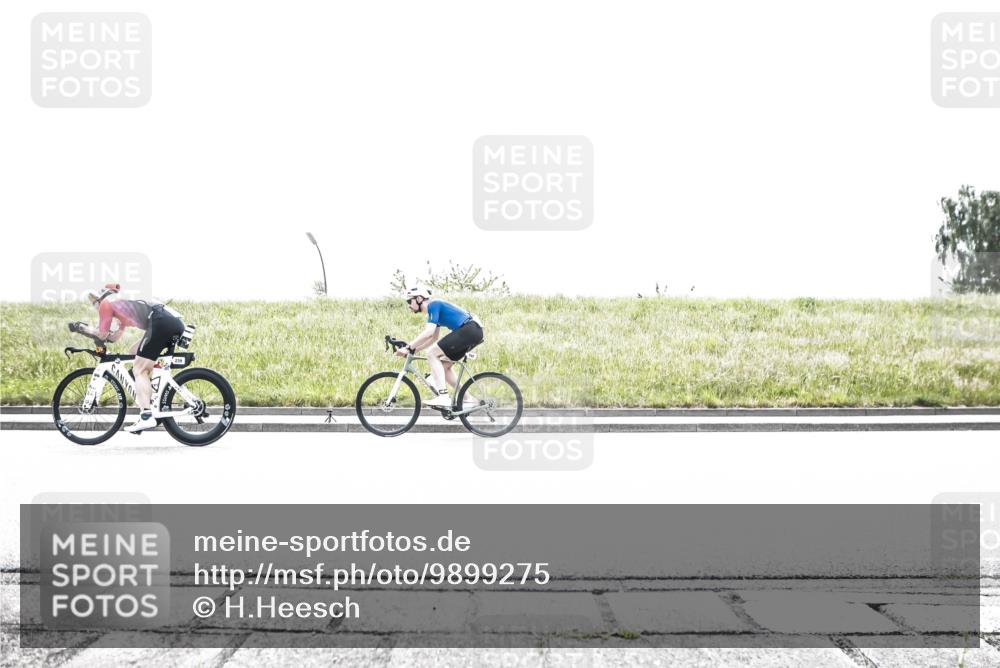 21.06.2026 - 29. Vierlanden-Triathlon H.Heesch http://msf.ph/oto/9899275 21.06.2026 11:36:08 Radfahren 239, 696, 710, 742, 837, 888 meine-sportfotos.de