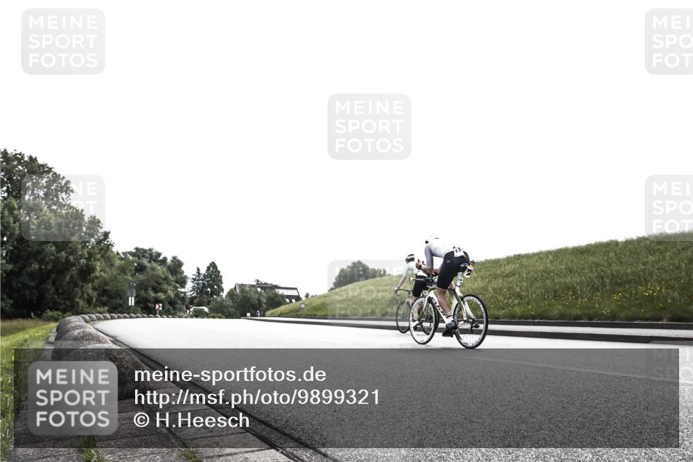 21.06.2026 - 29. Vierlanden-Triathlon H.Heesch http://msf.ph/oto/9899321 21.06.2026 10:58:30 Radfahren 238 meine-sportfotos.de