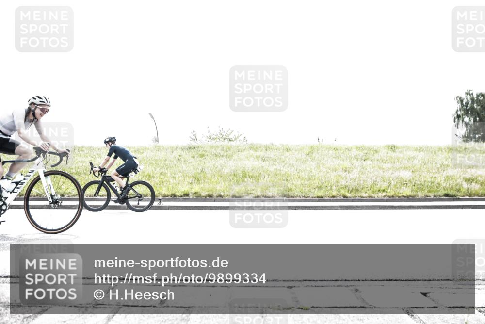 21.06.2026 - 29. Vierlanden-Triathlon H.Heesch http://msf.ph/oto/9899334 21.06.2026 11:37:15 Radfahren 48, 724, 834, 856, 861 meine-sportfotos.de