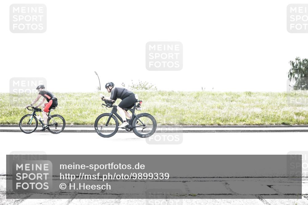 21.06.2026 - 29. Vierlanden-Triathlon H.Heesch http://msf.ph/oto/9899339 21.06.2026 11:37:17 Radfahren 48, 724, 834, 856, 861 meine-sportfotos.de