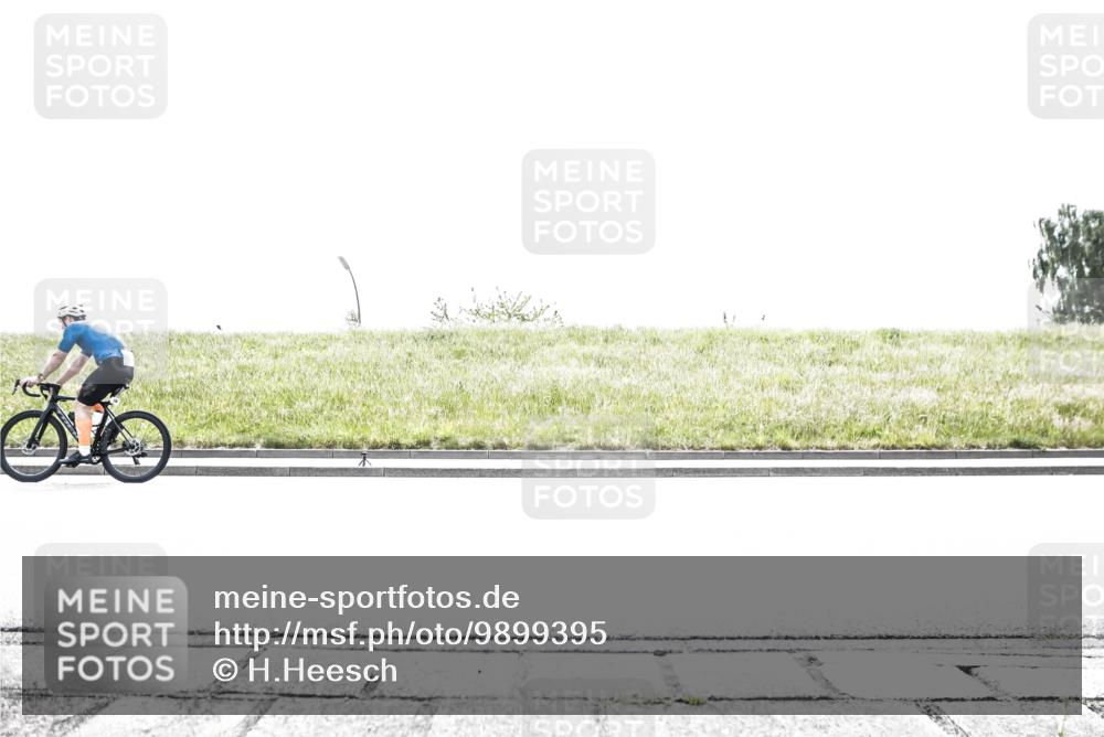 21.06.2026 - 29. Vierlanden-Triathlon H.Heesch http://msf.ph/oto/9899395 21.06.2026 11:39:23 Radfahren 192, 695, 746 meine-sportfotos.de