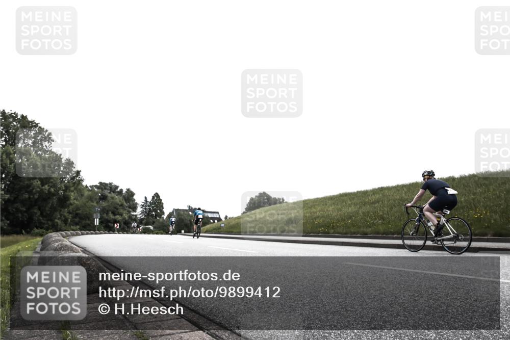 21.06.2026 - 29. Vierlanden-Triathlon H.Heesch http://msf.ph/oto/9899412 21.06.2026 11:01:49 Radfahren 137, 138, 158, 166, 314 meine-sportfotos.de