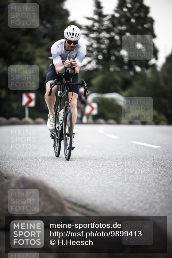 21.06.2026 - 29. Vierlanden-Triathlon H.Heesch http://msf.ph/oto/9899413 21.06.2026 10:07:26 Radfahren 2, 68, 88, 270 meine-sportfotos.de