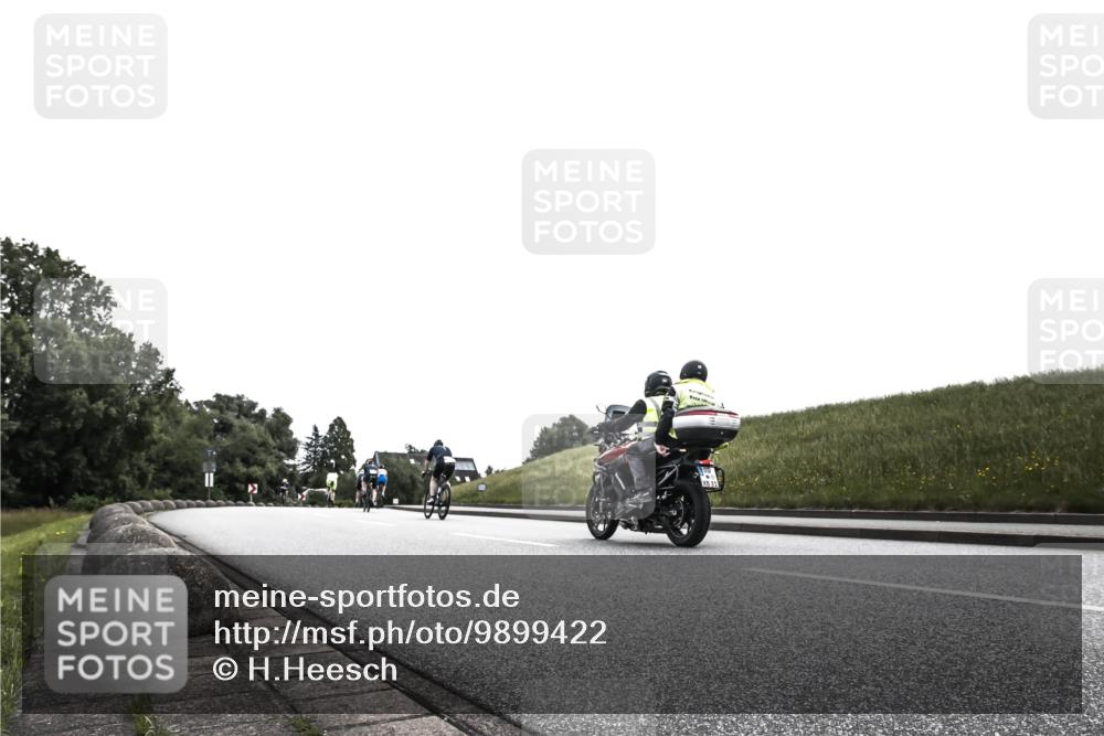 21.06.2026 - 29. Vierlanden-Triathlon H.Heesch http://msf.ph/oto/9899422 21.06.2026 11:02:01 Radfahren 200, 253, 287, 299, 565 meine-sportfotos.de