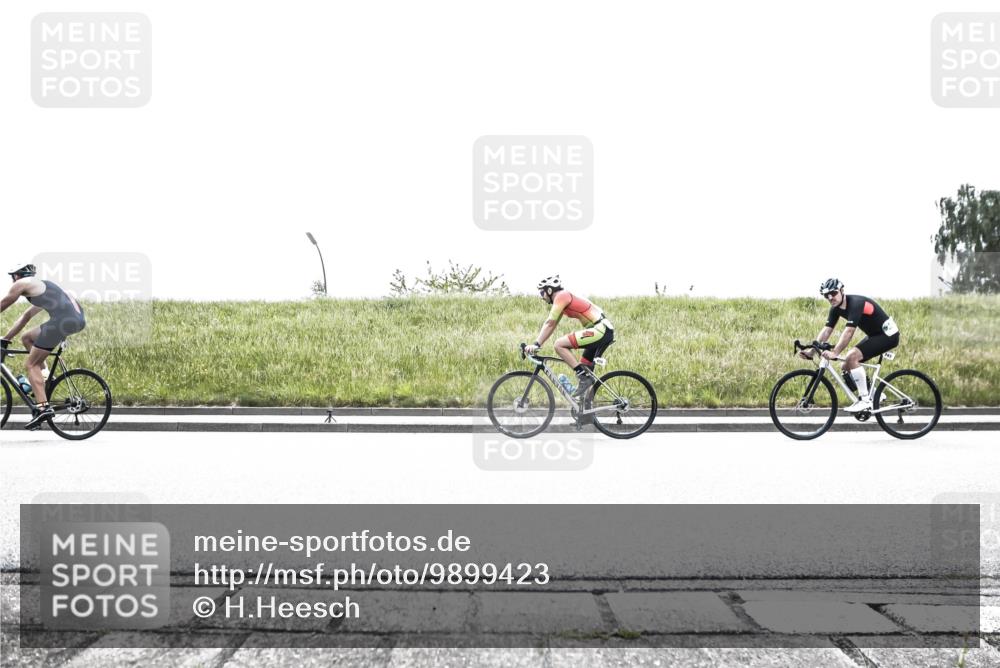 21.06.2026 - 29. Vierlanden-Triathlon H.Heesch http://msf.ph/oto/9899423 21.06.2026 11:40:33 Radfahren 249, 293, 630, 656, 671, 733, 743, 751 meine-sportfotos.de