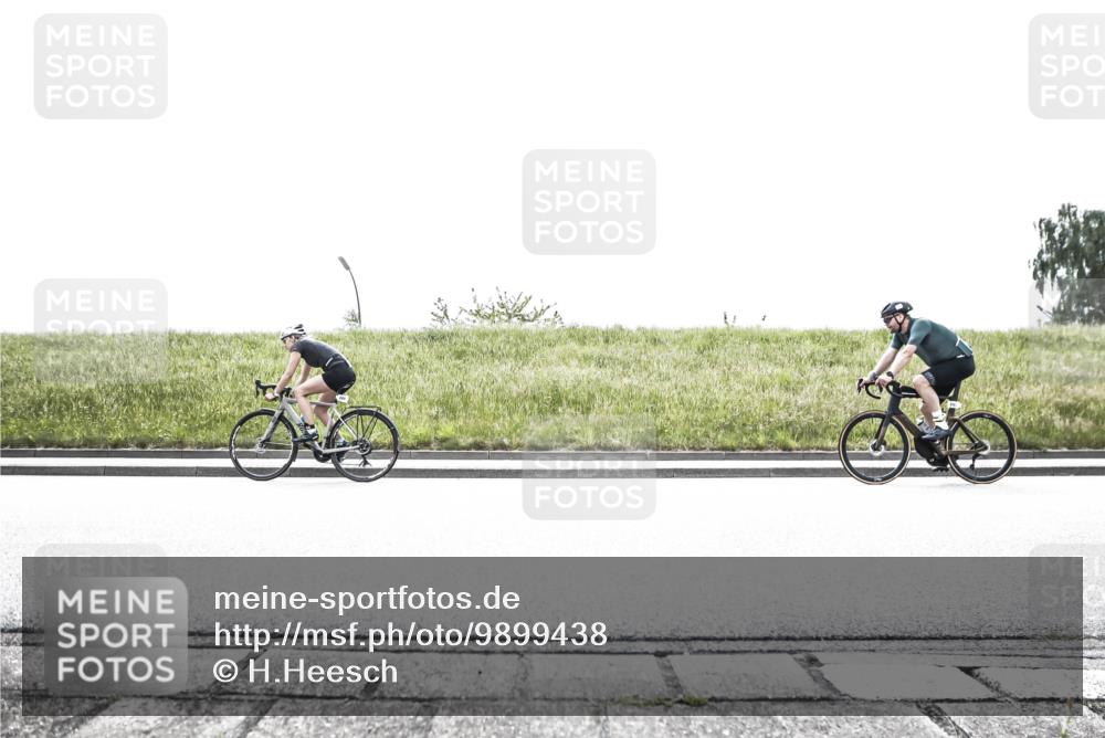 21.06.2026 - 29. Vierlanden-Triathlon H.Heesch http://msf.ph/oto/9899438 21.06.2026 11:40:38 Radfahren 249, 293, 630, 660, 713, 733, 1358 meine-sportfotos.de