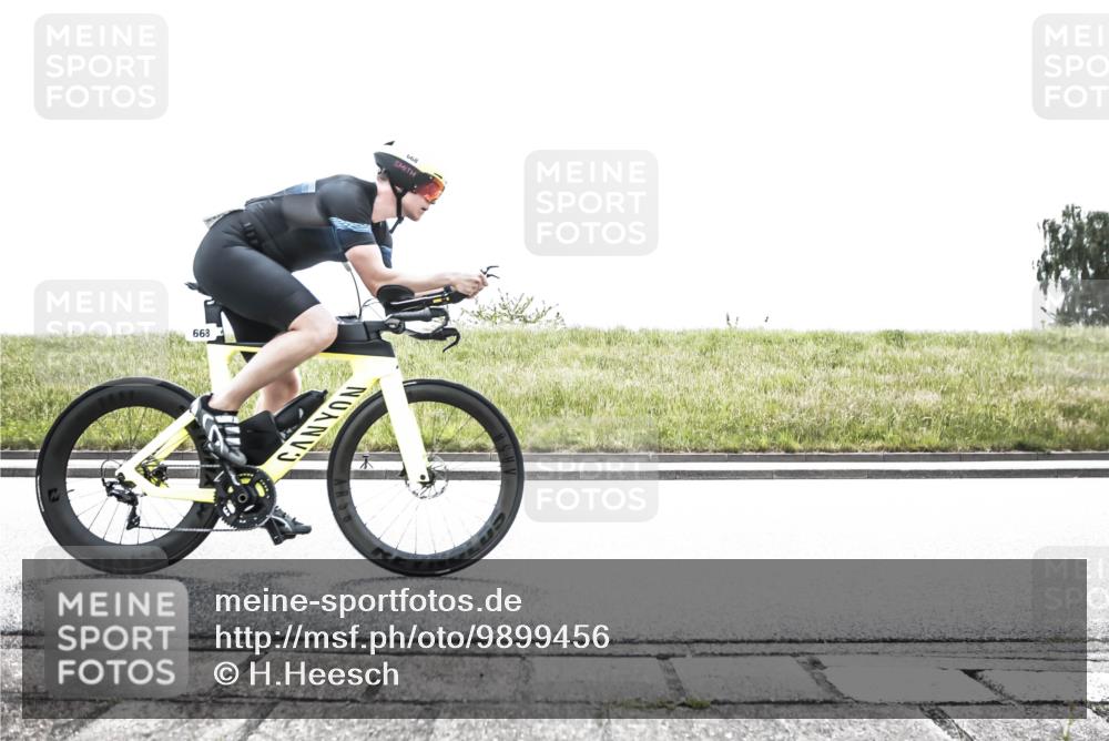 21.06.2026 - 29. Vierlanden-Triathlon H.Heesch http://msf.ph/oto/9899456 21.06.2026 11:40:59 Radfahren 71, 270, 668, 709 meine-sportfotos.de