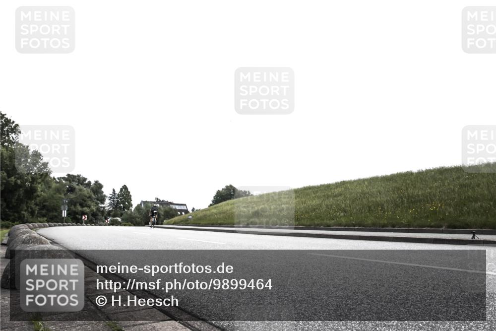 21.06.2026 - 29. Vierlanden-Triathlon H.Heesch http://msf.ph/oto/9899464 21.06.2026 11:03:32 Radfahren 48, 482, 484 meine-sportfotos.de