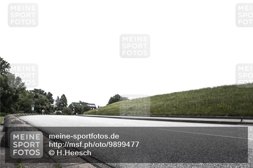 21.06.2026 - 29. Vierlanden-Triathlon H.Heesch http://msf.ph/oto/9899477 21.06.2026 11:03:33 Radfahren 48, 482, 484 meine-sportfotos.de