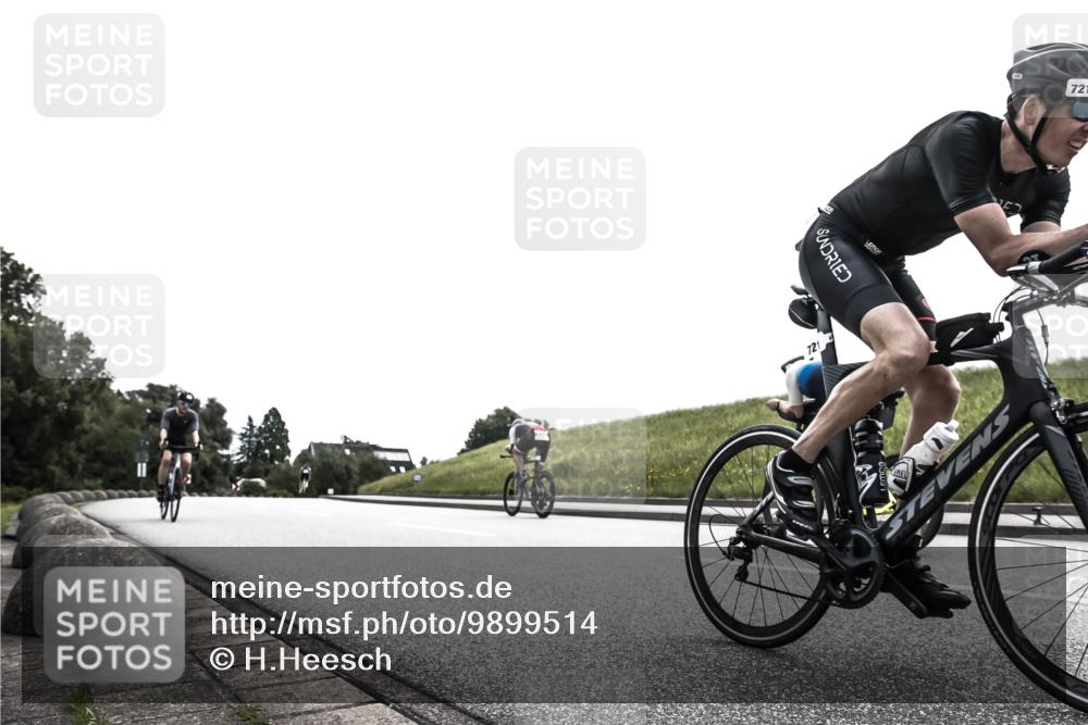 21.06.2026 - 29. Vierlanden-Triathlon H.Heesch http://msf.ph/oto/9899514 21.06.2026 11:06:29 Radfahren 71, 510, 721 meine-sportfotos.de