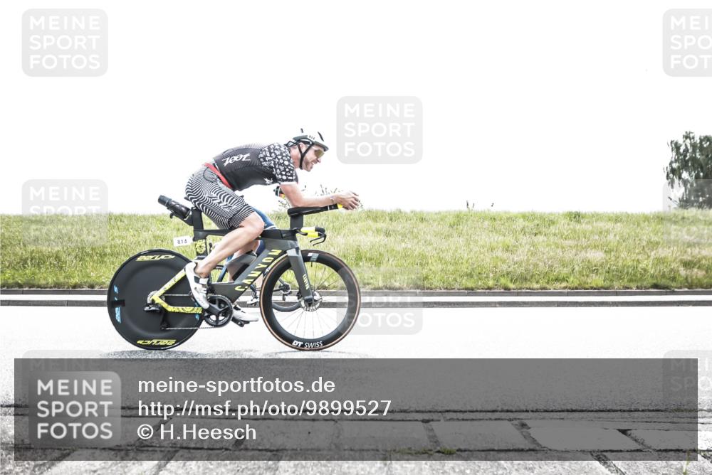 21.06.2026 - 29. Vierlanden-Triathlon H.Heesch http://msf.ph/oto/9899527 21.06.2026 11:46:00 Radfahren 17, 644, 679, 724, 773, 787, 798, 814, 877 meine-sportfotos.de