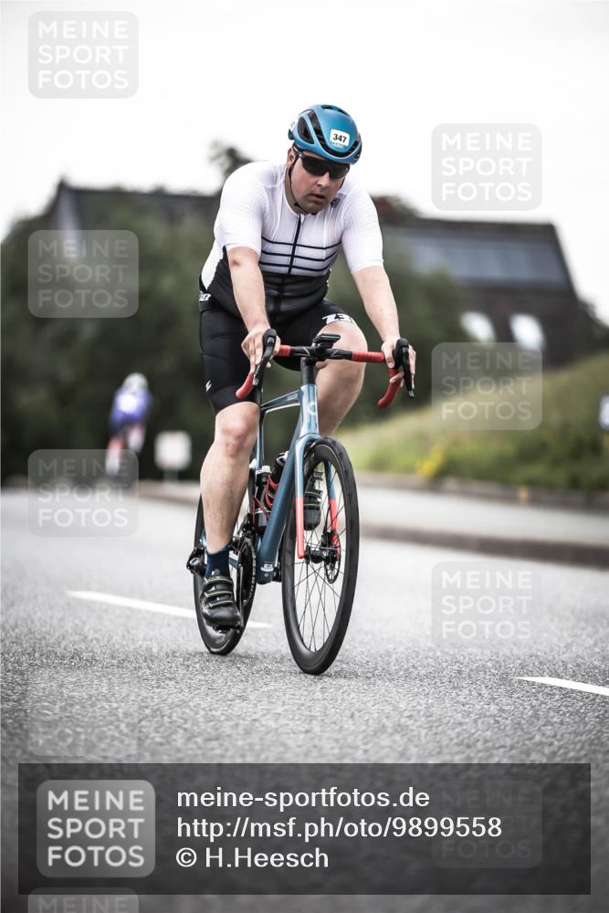 21.06.2026 - 29. Vierlanden-Triathlon H.Heesch http://msf.ph/oto/9899558 21.06.2026 10:07:36 Radfahren 23, 216, 316, 336, 347 meine-sportfotos.de