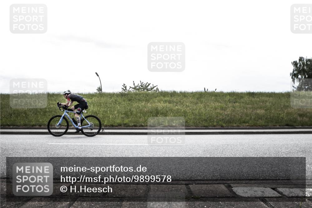 21.06.2026 - 29. Vierlanden-Triathlon H.Heesch http://msf.ph/oto/9899578 21.06.2026 11:47:31 Radfahren 89, 298, 756, 794 meine-sportfotos.de