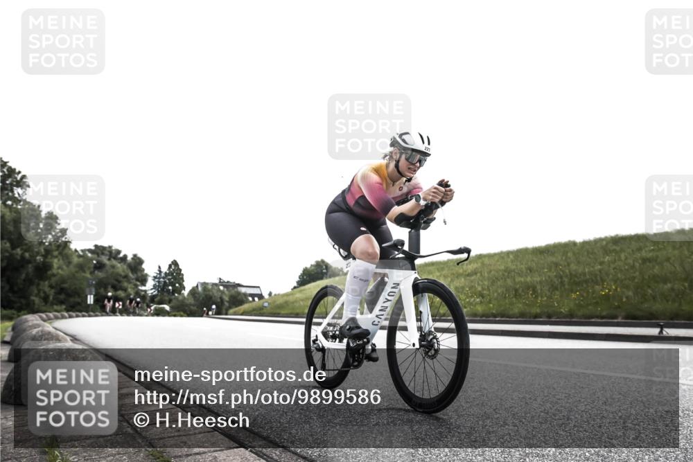 21.06.2026 - 29. Vierlanden-Triathlon H.Heesch http://msf.ph/oto/9899586 21.06.2026 11:13:33 Radfahren 103, 153, 223, 652 meine-sportfotos.de