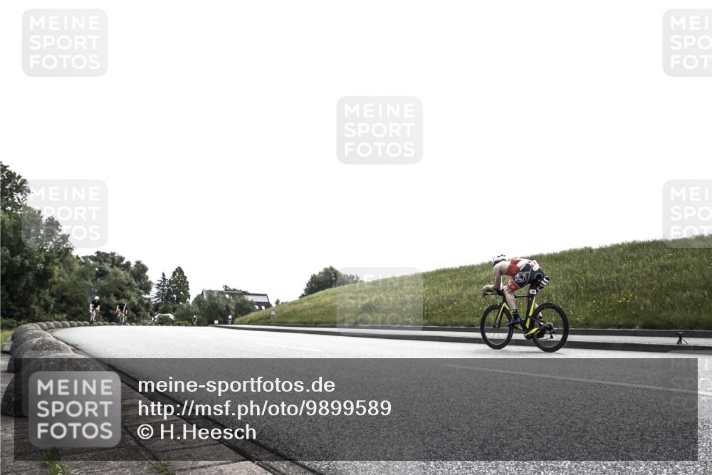 21.06.2026 - 29. Vierlanden-Triathlon H.Heesch http://msf.ph/oto/9899589 21.06.2026 11:13:33 Radfahren 103, 153, 223, 652 meine-sportfotos.de