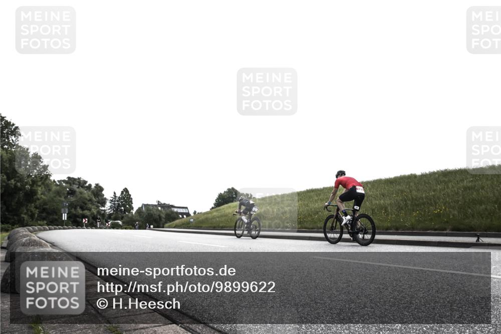 21.06.2026 - 29. Vierlanden-Triathlon H.Heesch http://msf.ph/oto/9899622 21.06.2026 11:18:45 Radfahren  meine-sportfotos.de