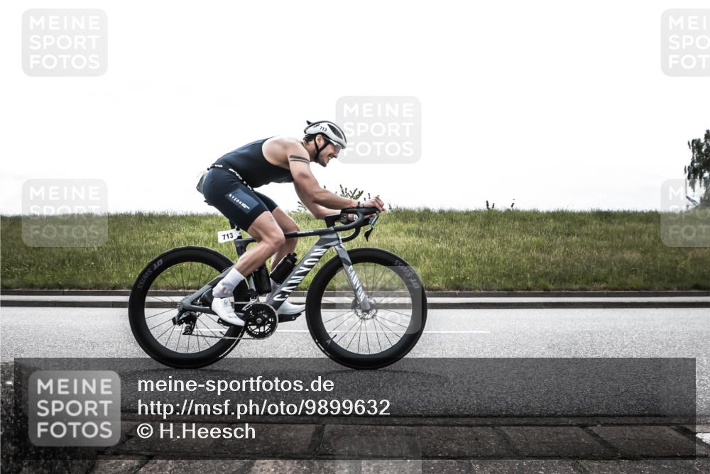 21.06.2026 - 29. Vierlanden-Triathlon H.Heesch http://msf.ph/oto/9899632 21.06.2026 11:48:44 Radfahren 660, 685, 713, 733, 780, 820 meine-sportfotos.de