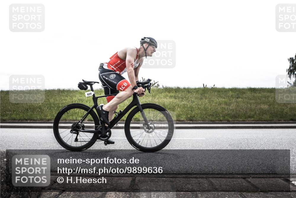 21.06.2026 - 29. Vierlanden-Triathlon H.Heesch http://msf.ph/oto/9899636 21.06.2026 11:48:47 Radfahren 660, 685, 713, 733, 780, 782, 800, 820 meine-sportfotos.de