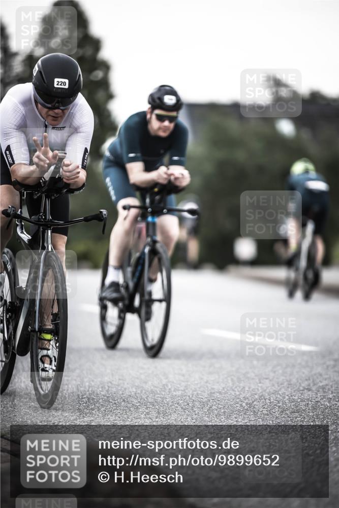 21.06.2026 - 29. Vierlanden-Triathlon H.Heesch http://msf.ph/oto/9899652 21.06.2026 10:07:53 Radfahren 50, 59, 104, 167, 220, 231, 320, 334 meine-sportfotos.de