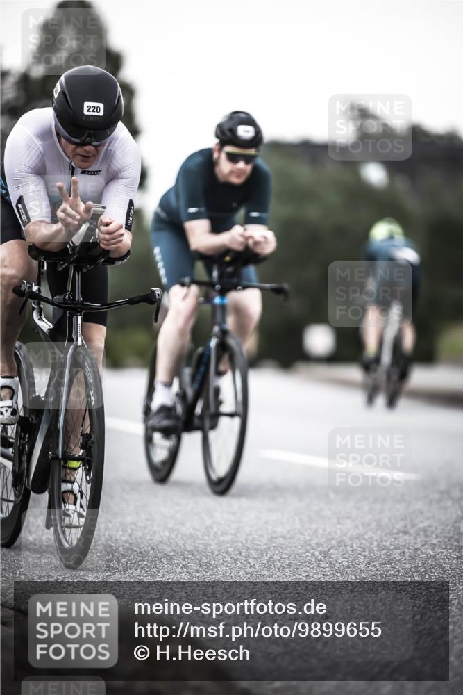 21.06.2026 - 29. Vierlanden-Triathlon H.Heesch http://msf.ph/oto/9899655 21.06.2026 10:07:53 Radfahren 50, 59, 104, 167, 220, 231, 320, 334 meine-sportfotos.de