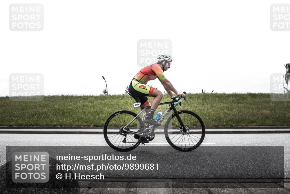 21.06.2026 - 29. Vierlanden-Triathlon H.Heesch http://msf.ph/oto/9899681 21.06.2026 11:49:22 Radfahren 301, 647, 656, 751, 759 meine-sportfotos.de